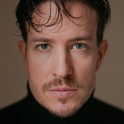 León Schröder image